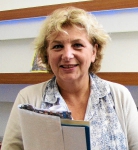 Catherine Dekeyne, livreur à domicile.jpg