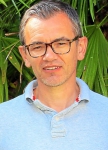 Olivier Lepick et l'urbanisation à Carnac.jpg