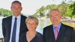 David Robo, Christine Le Strat et Marc Le Fur à Conleau.jpg