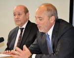 Jean-Yves Le Drian et Stéphane Richard.jpg